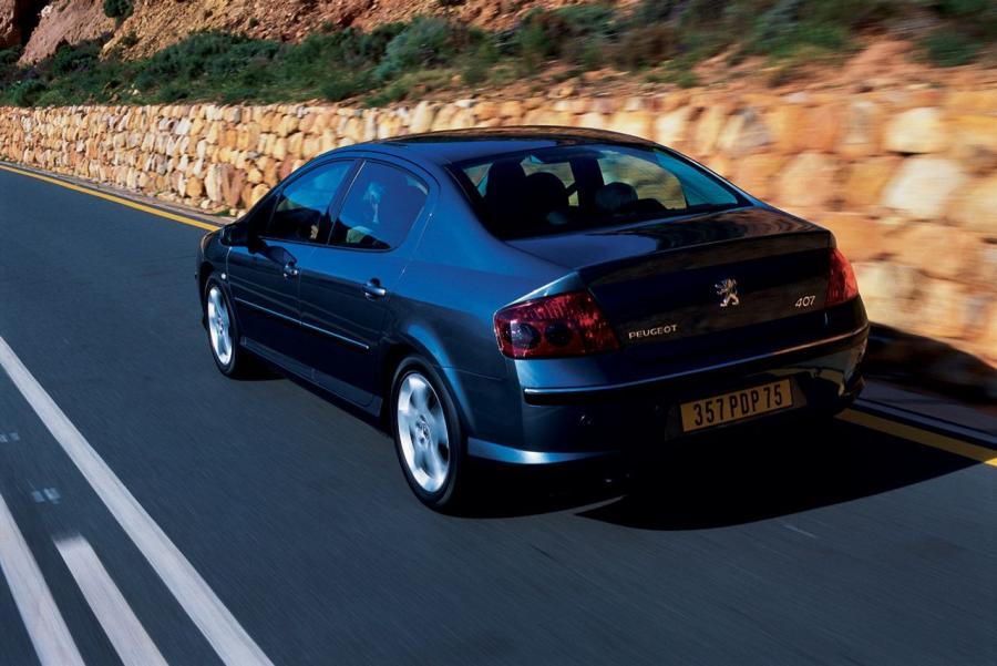  Peugeot 407 2005 года  (фото 60 из 81)